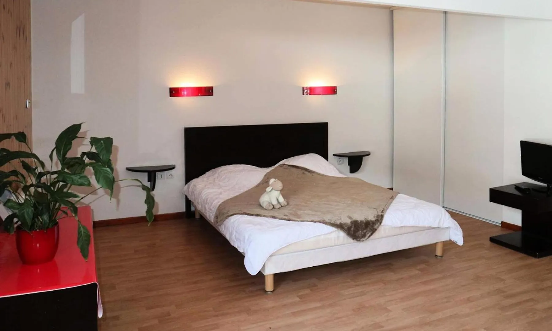 Residence La Combe D Or - Appartement En Residence De Standing Mae-2084 Le Melezet 0*,  France